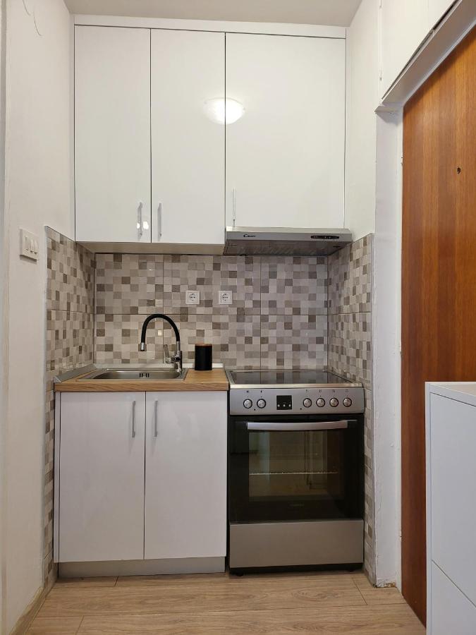 Mali Apartman U Centru มาคาร์สกา ภายนอก รูปภาพ